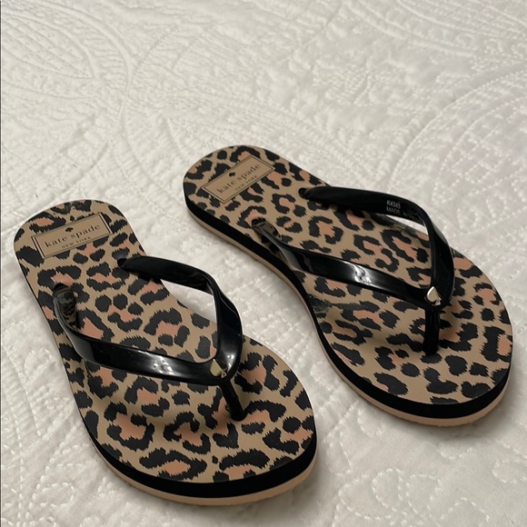 Kate Spade New York Leopard or Animal Print Flip Flops 5-6 6B Size - Picture 1 of 14